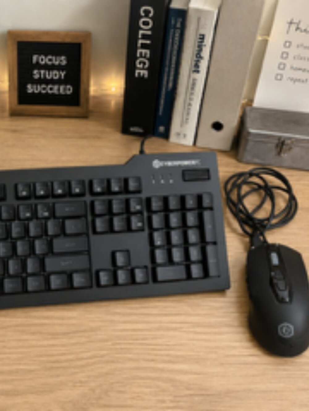 CyberPowerPC KB-161-306 NOHI 01 Wired Gaming Keyboard and Mouse Combo